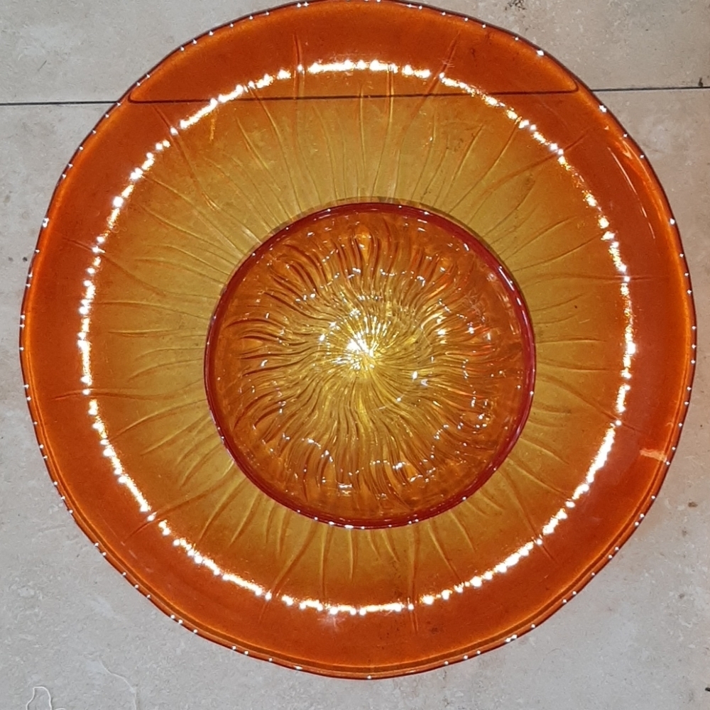 Amber glass serving plate and dip bowl